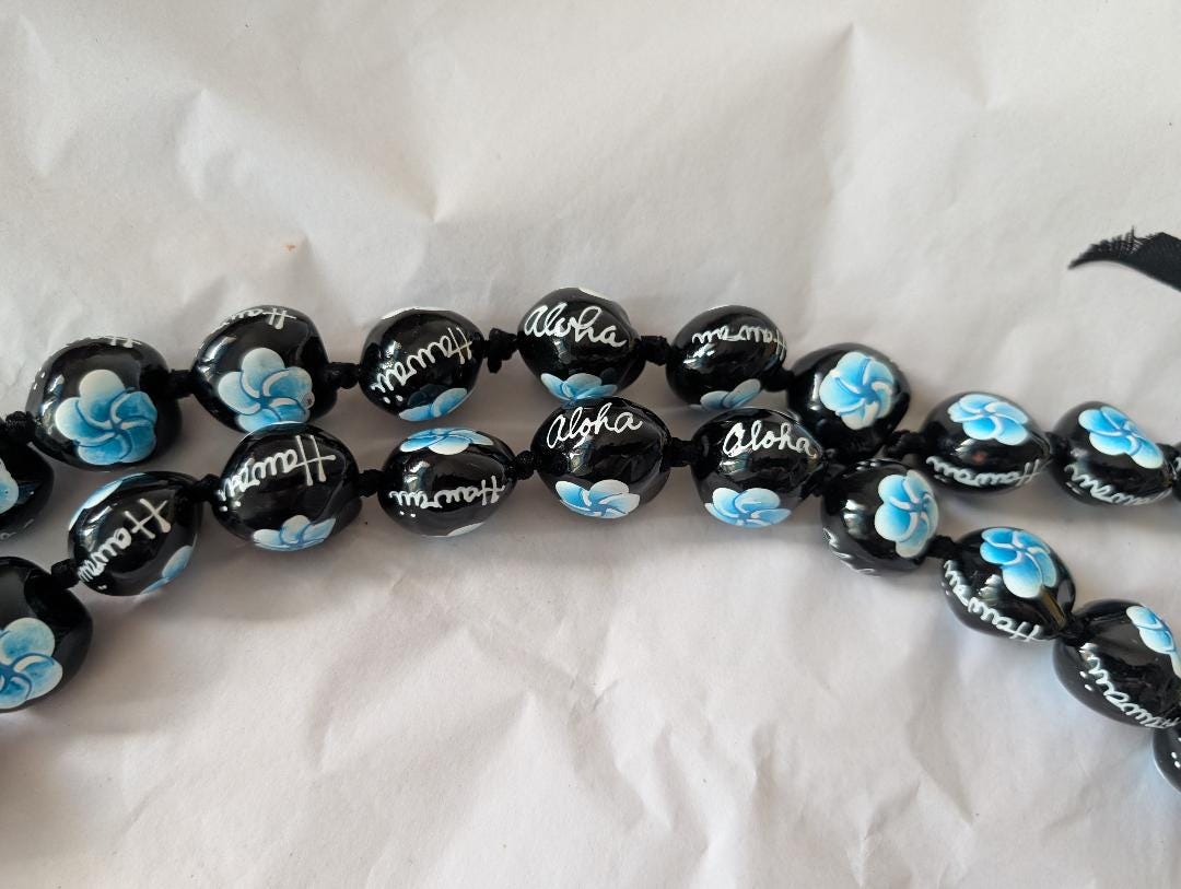 Blue Hibiscus Kukui Nut Specialty Lei Graduation Senior Lei