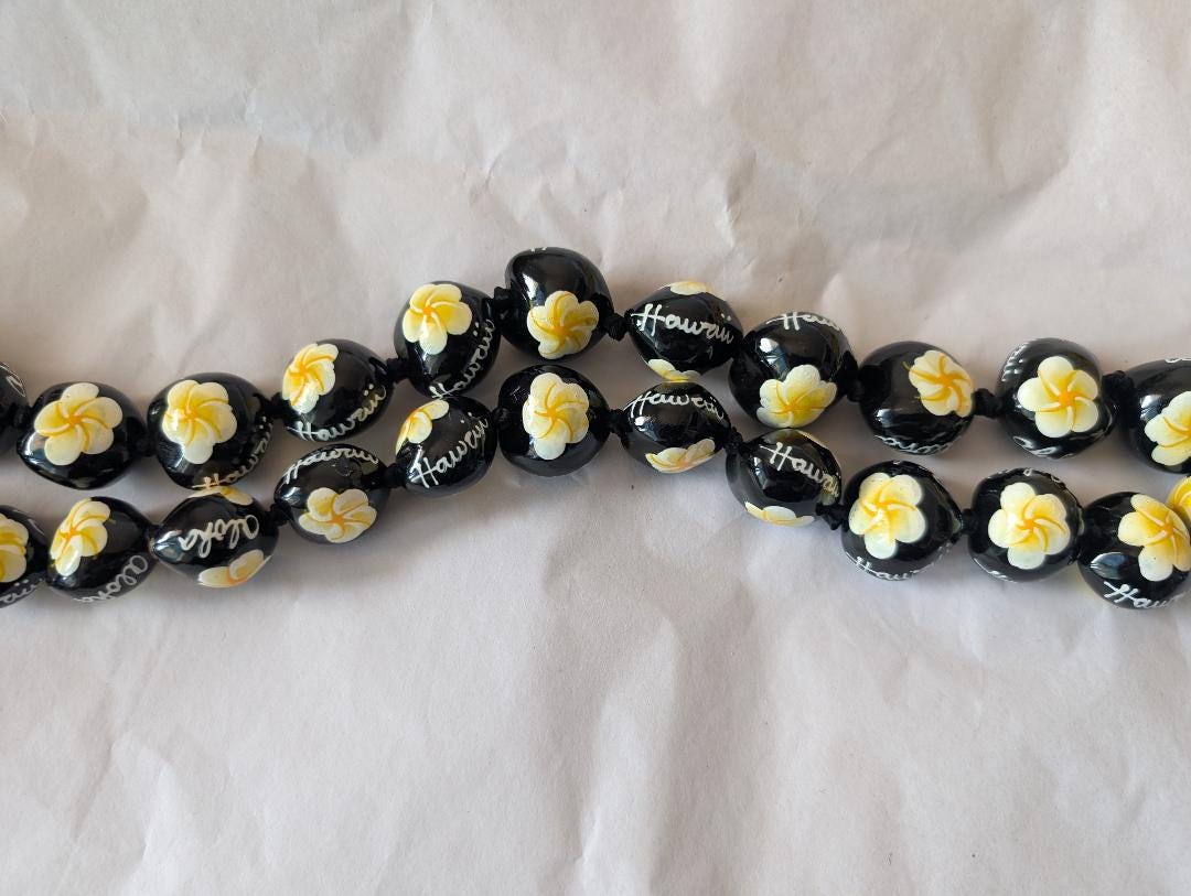 Yellow Hibiscus Kukui Nut Specialty Lei Graduation Senior Lei